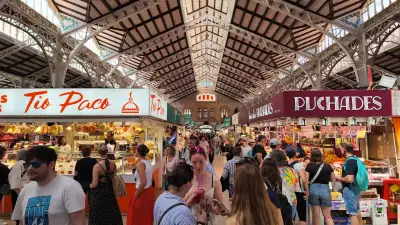Interior mercado central de Valencia