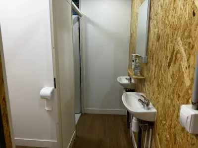 Baño camping La Fallera